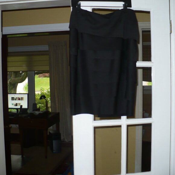Brian Bailey tiered ruffle skirt - new - Picture 1 of 1